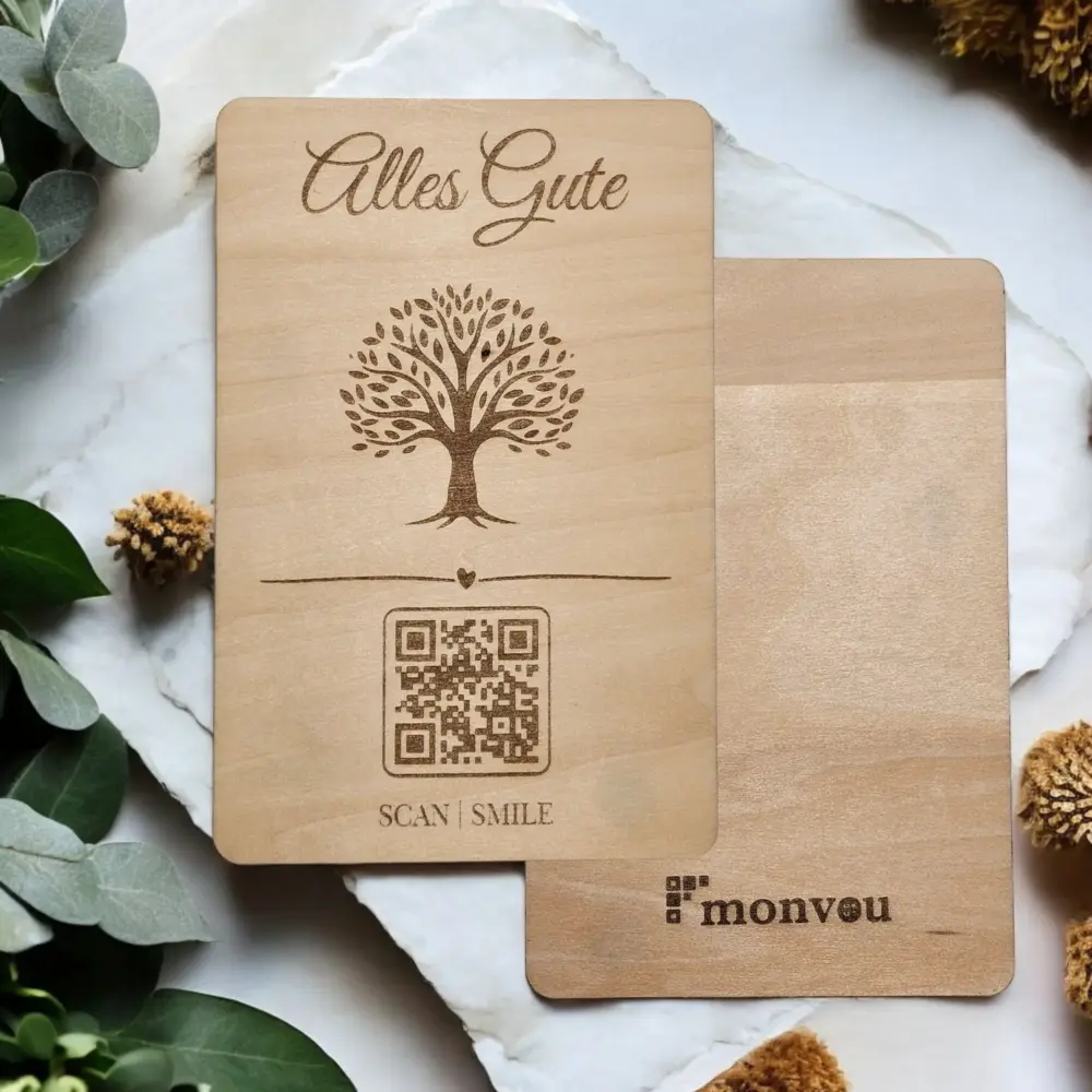 Edle MONVOU Holzkarte „Alles Gute“ – Geschenkidee mit QR-Code. Vorderseite und Rückseite